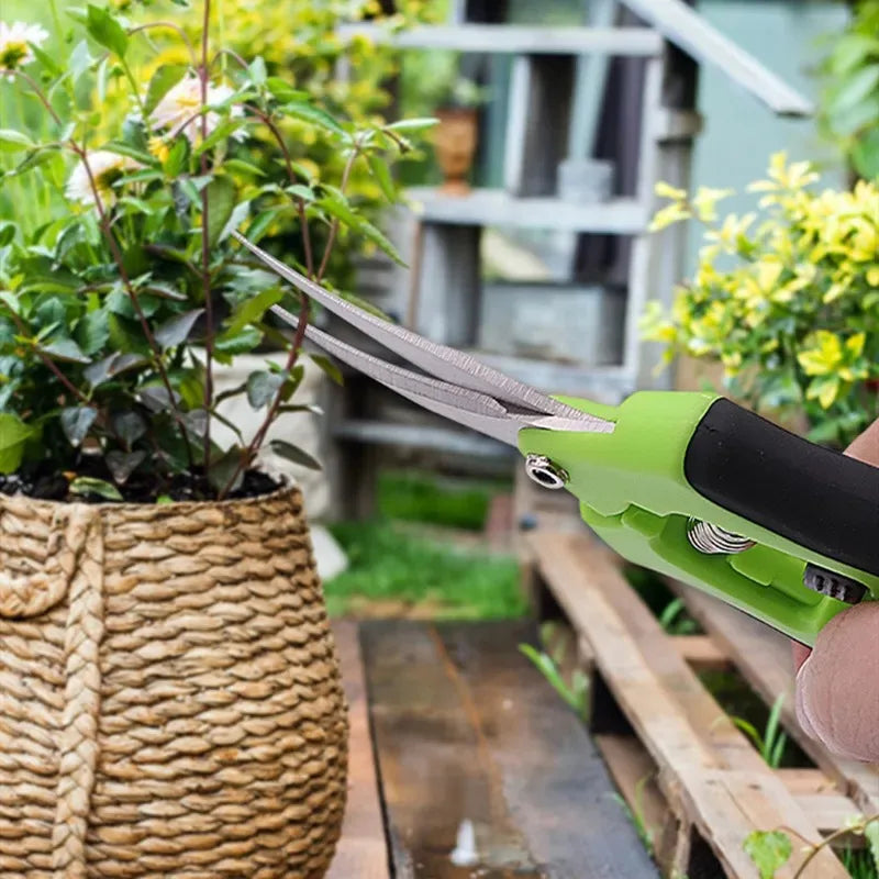 Garden shears with straight bend, hand pruning shears