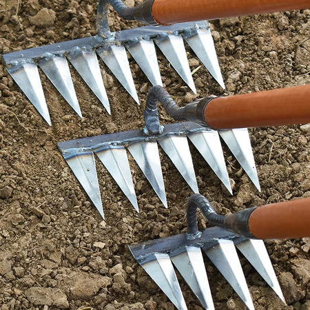 4/5/6/7 Teeth Iron Gardening Hoe Weeding Rake Farm Tool